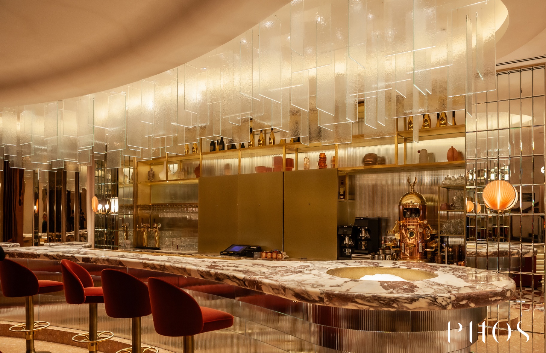 Phos Hilton Park Lane 03